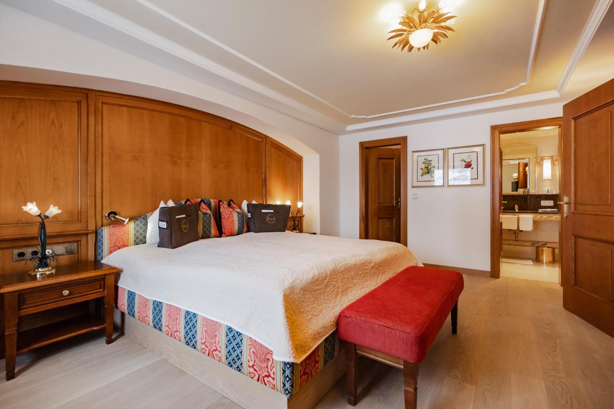 Hotel Zuerserhof Extérieur photo
