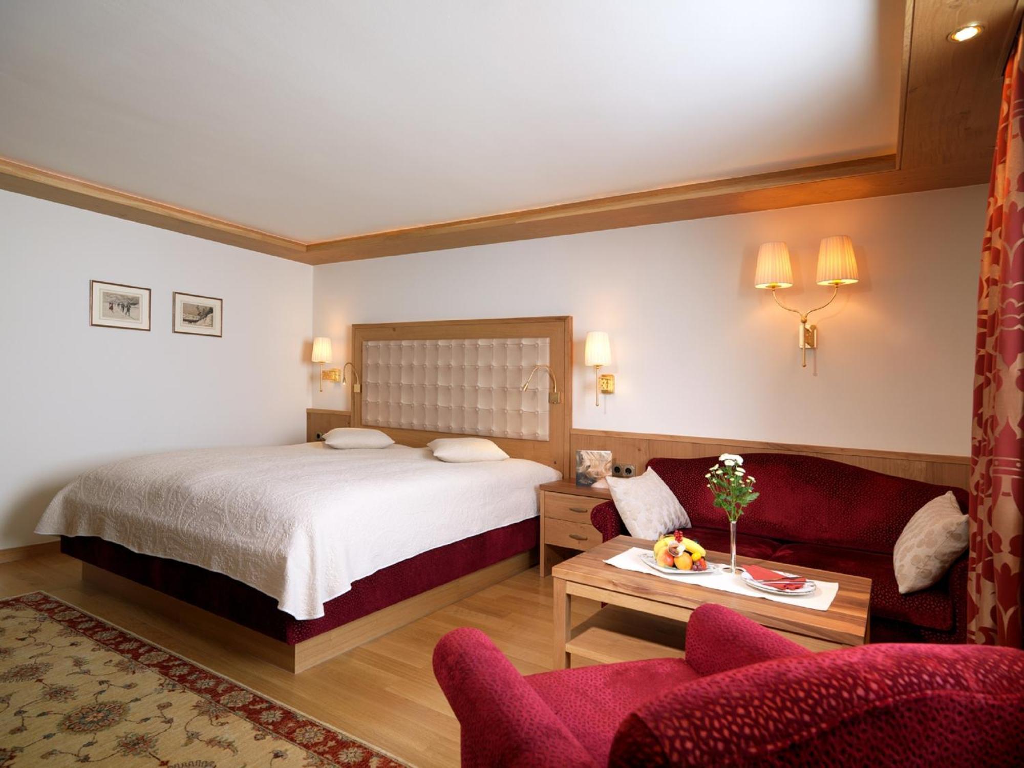 Hotel Zuerserhof Extérieur photo
